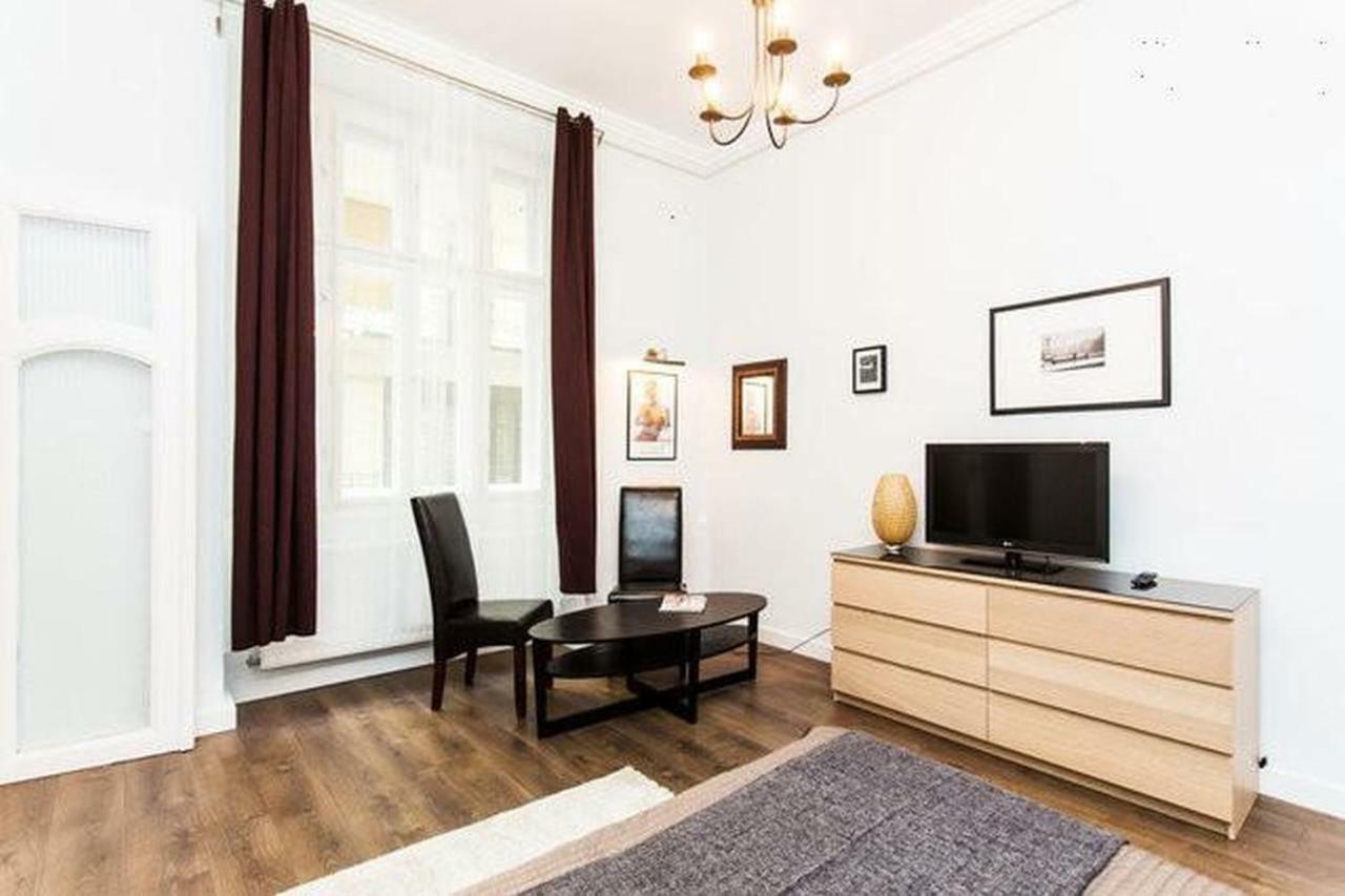 Private apartment Centertown Boedapest Buitenkant foto